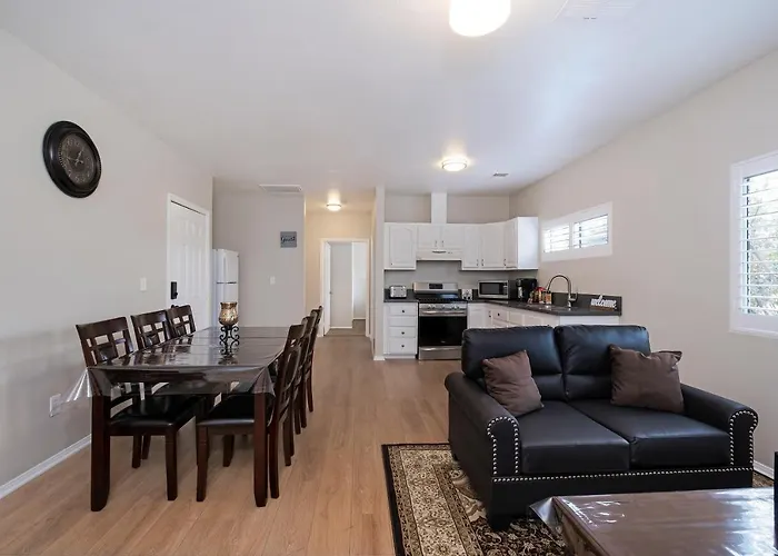 Los Angeles Retreat Close To Hotspots