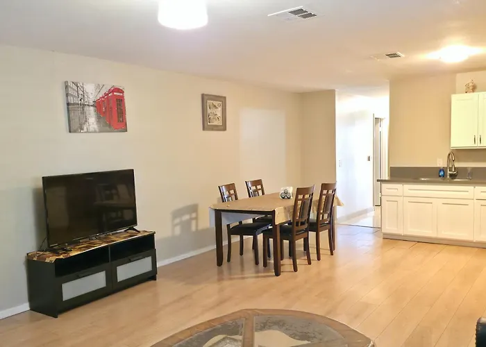 Los Angeles Retreat Close To Hotspots