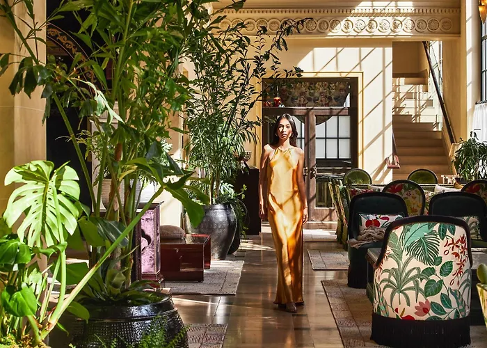 5 star hotels Per La, Autograph Collection